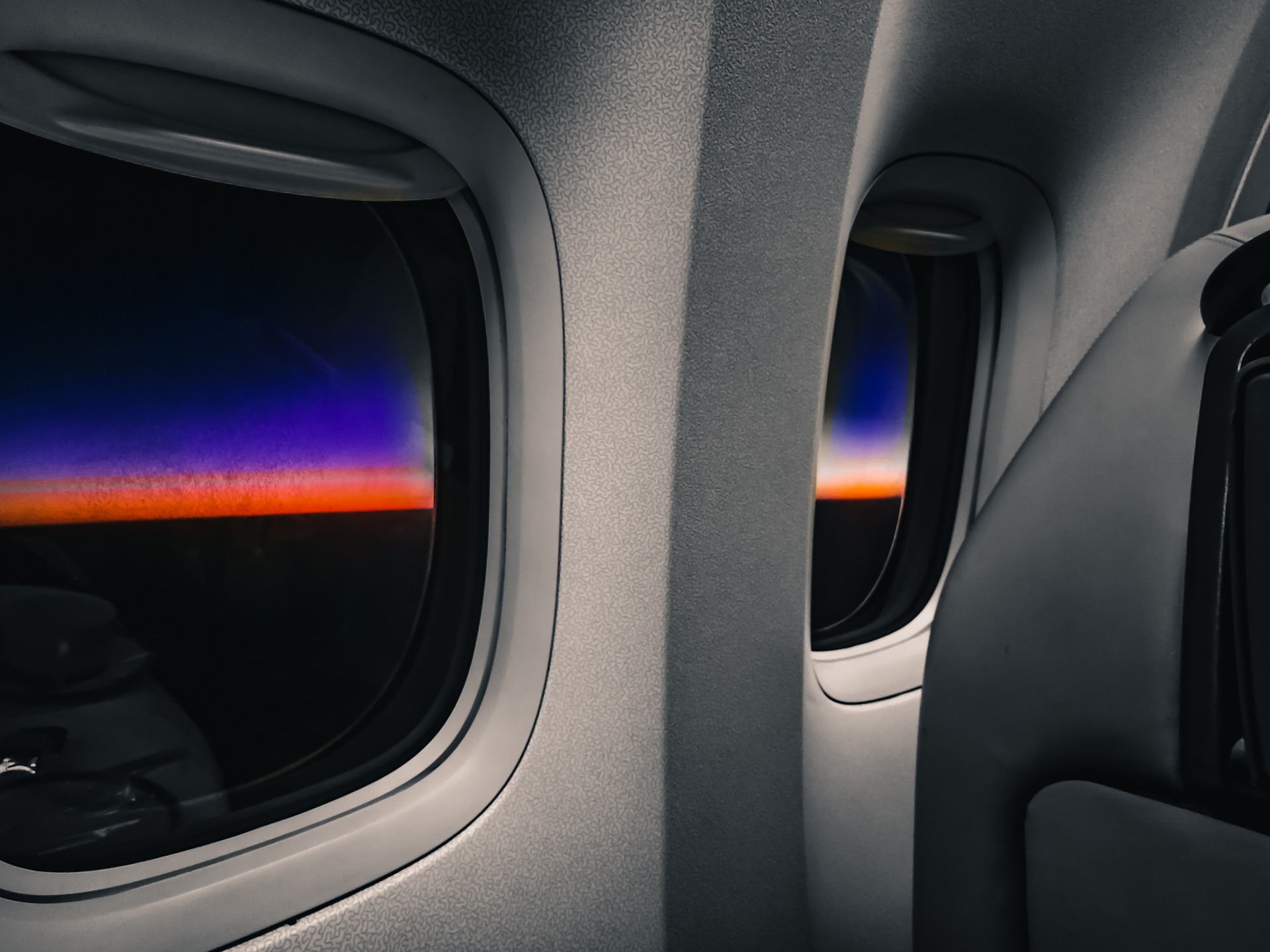 חלונות נוסעים במטוס